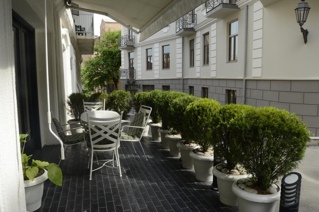 Opera Hotel Tbilisi Eksteriør bilde