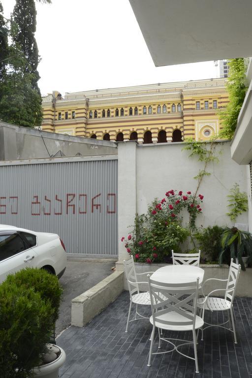 Opera Hotel Tbilisi Eksteriør bilde