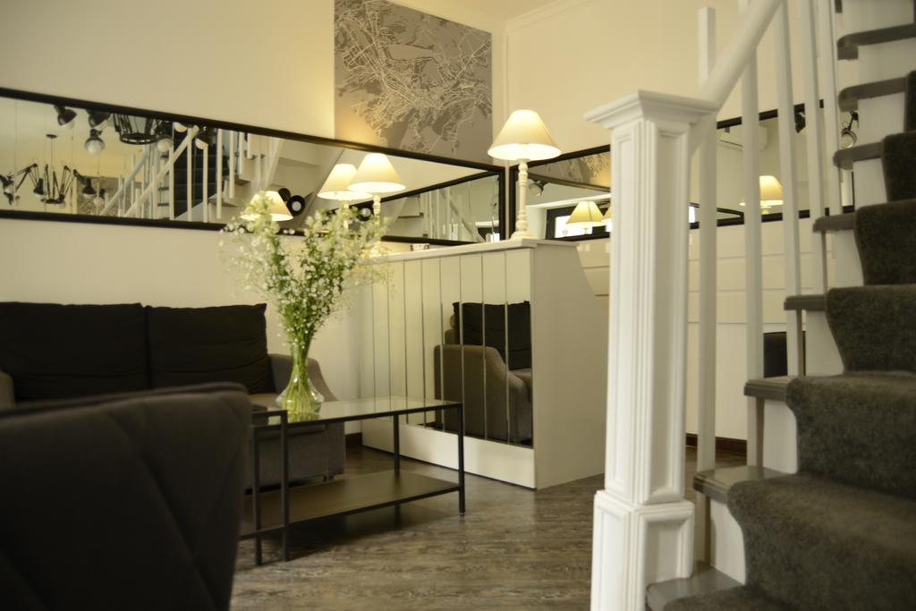 Opera Hotel Tbilisi Eksteriør bilde