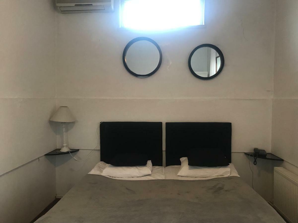 Opera Hotel Tbilisi Eksteriør bilde